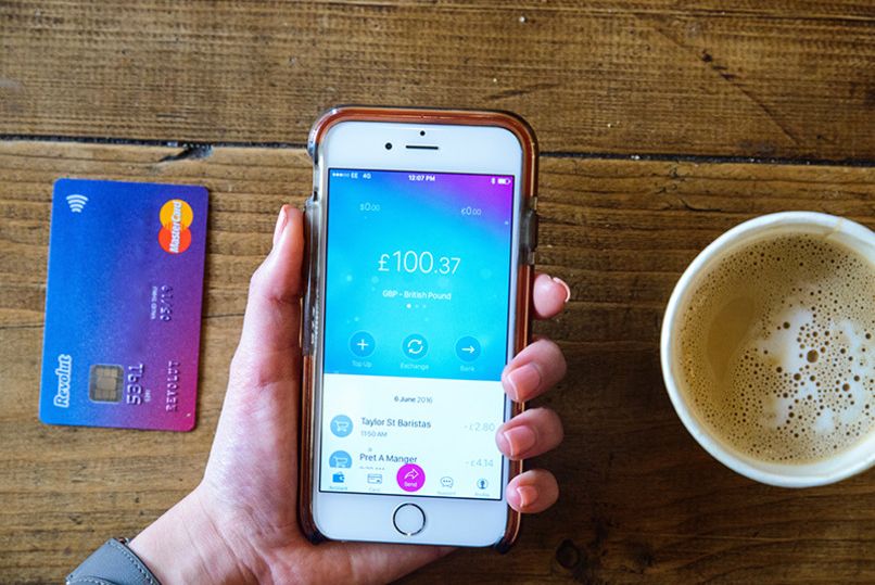 Revolut raises up to further £7.75 million from investors, invites customers to close the round